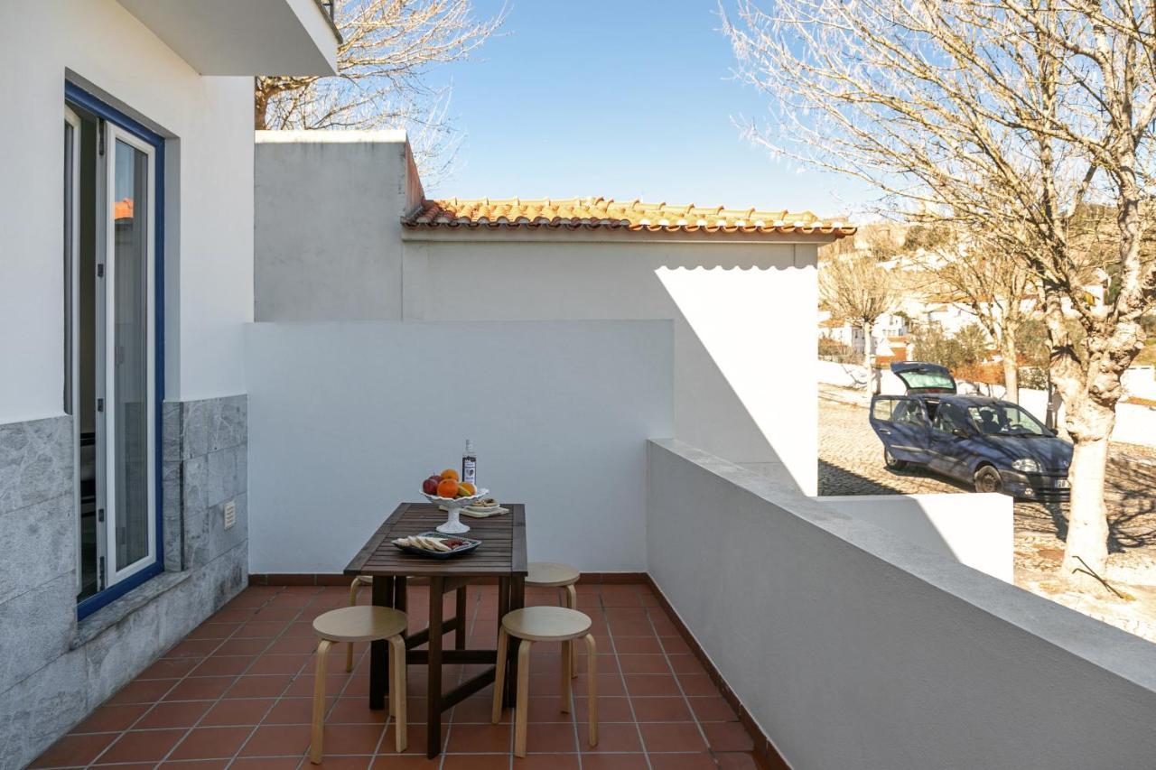 Calcada 14 Lägenhet Óbidos Exteriör bild